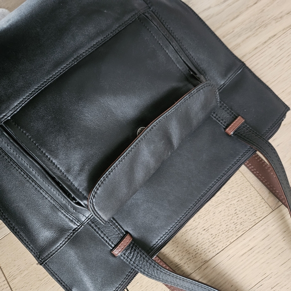 Derek Alexander Two Tone Leather Bag 2 Zip Up Compartments Built In Wallet - Picture 5 of 12